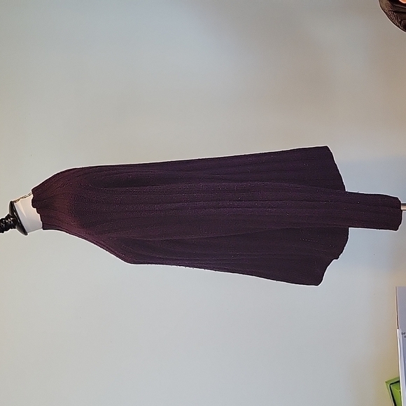 American OUTFITTERS burgundy and black lambswool mock sweater.  Size is XXL - Picture 2 of 6